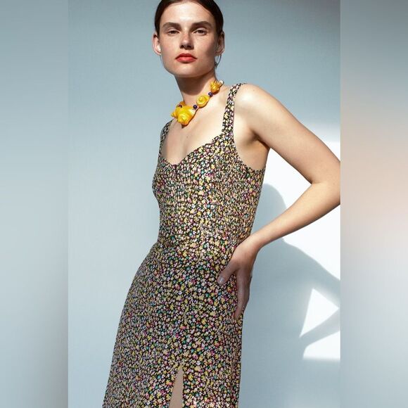 Zara Dresses & Skirts - Zara ditsy floral dress
